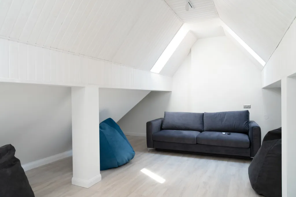 Таунхаус с дизайнерским ремонтом на участке