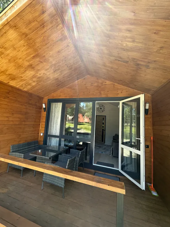 Коттедж Домик с видом на озеро — Архыз