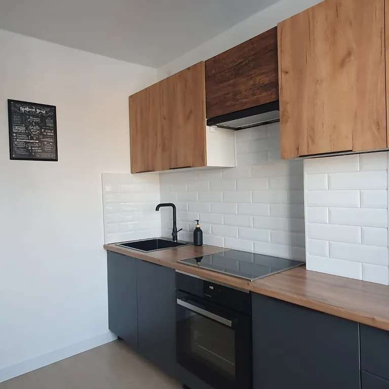 Уютная видовая квартира у Кремлевского парка