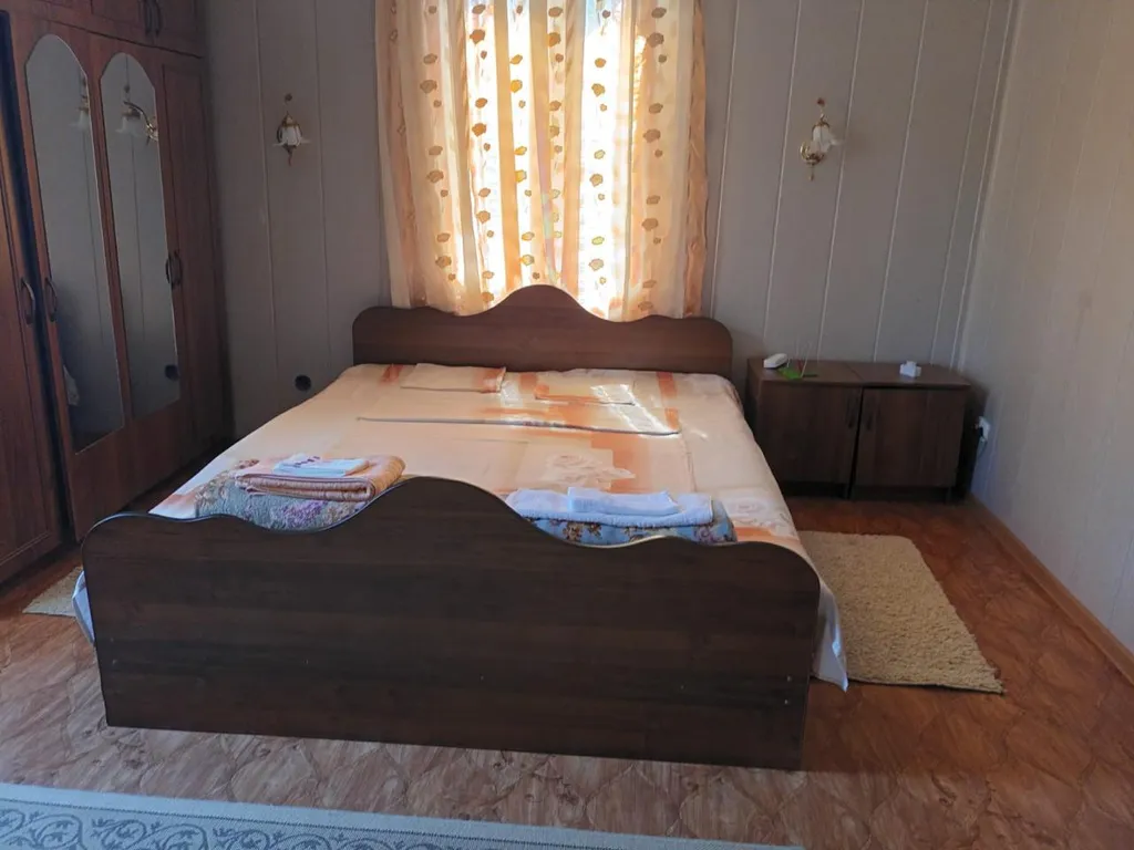 Коттедж 3-комнатный Дом — Сухум