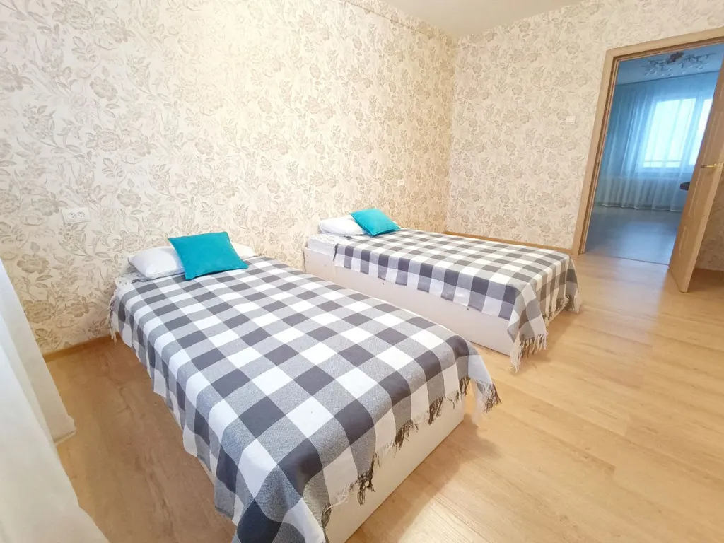 4-комнатная Квартира