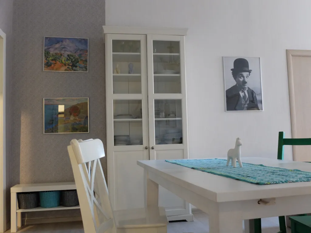 Квартира Светлая трехкомнатная квартира в культурном центре Петербурга — Санкт-Петербург