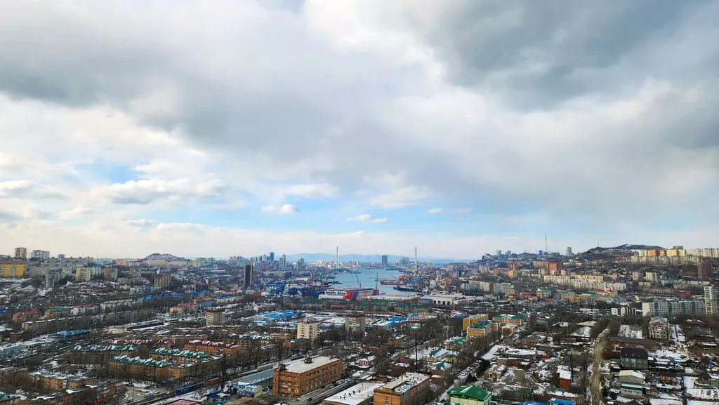 Квартира Квартира Уютная студия с шикарным видом на город — Владивосток