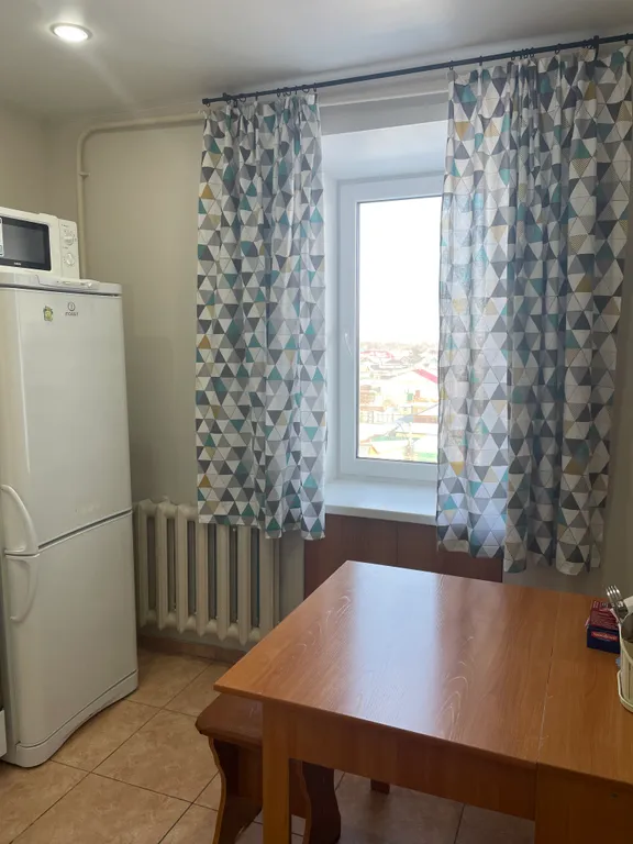 Квартира в тихом районе, удобное расположение