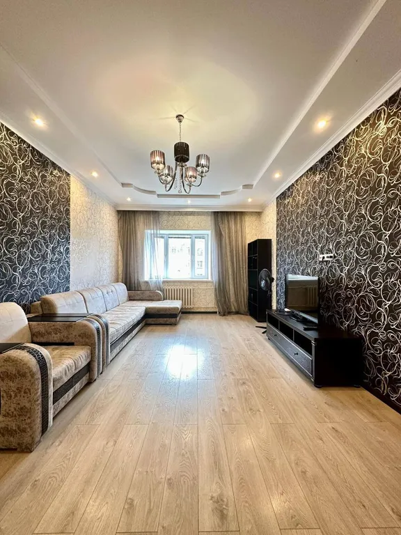 Квартира Двухкомнатная квартира в 5 минутах от Аквапарка Ривьера — Казань