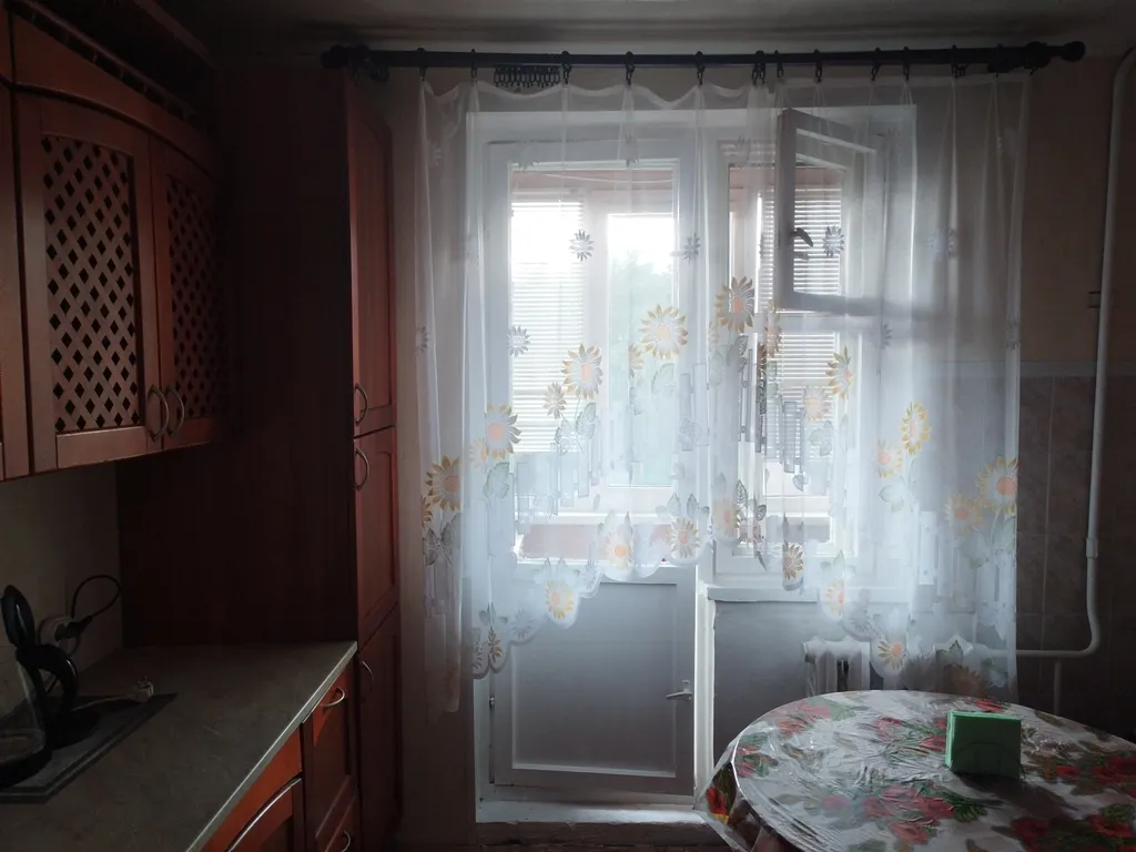 2-комнатная квартира с видом на лес и недалеко от монастыря