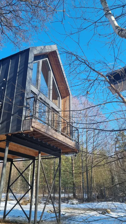 Домик на дереве Alderwood lodge