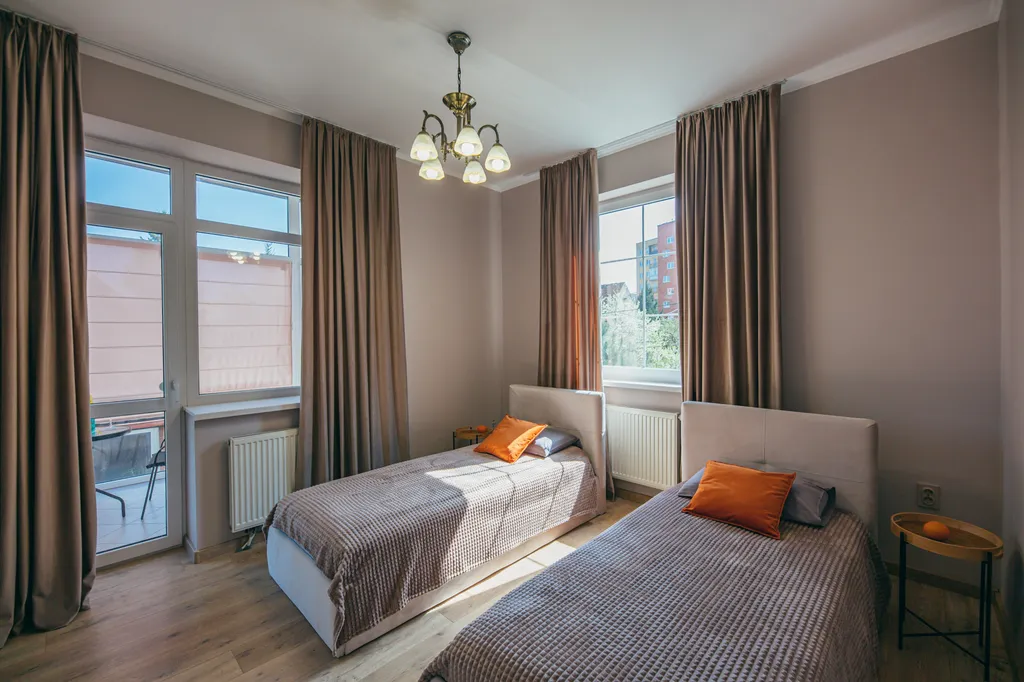 Комфортный дом в центре города, рядом с Верхним озером