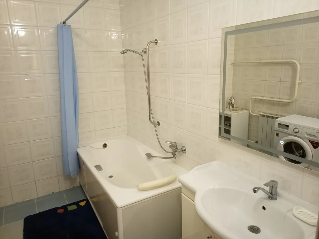 Квартира 2-комнатная Квартира — Геленджик