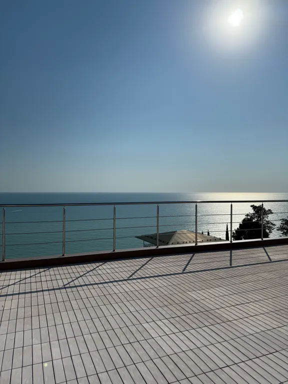 Вилла у моря