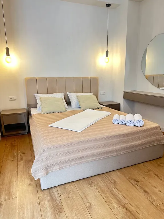 Стильные апартаменты недалеко от метро