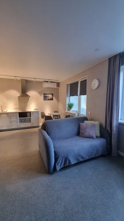 Современная студия в центре (МЖК) с кондиционером и wi-fi