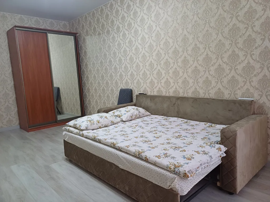 Уютная квартира с видом на горы, покрытые лесом