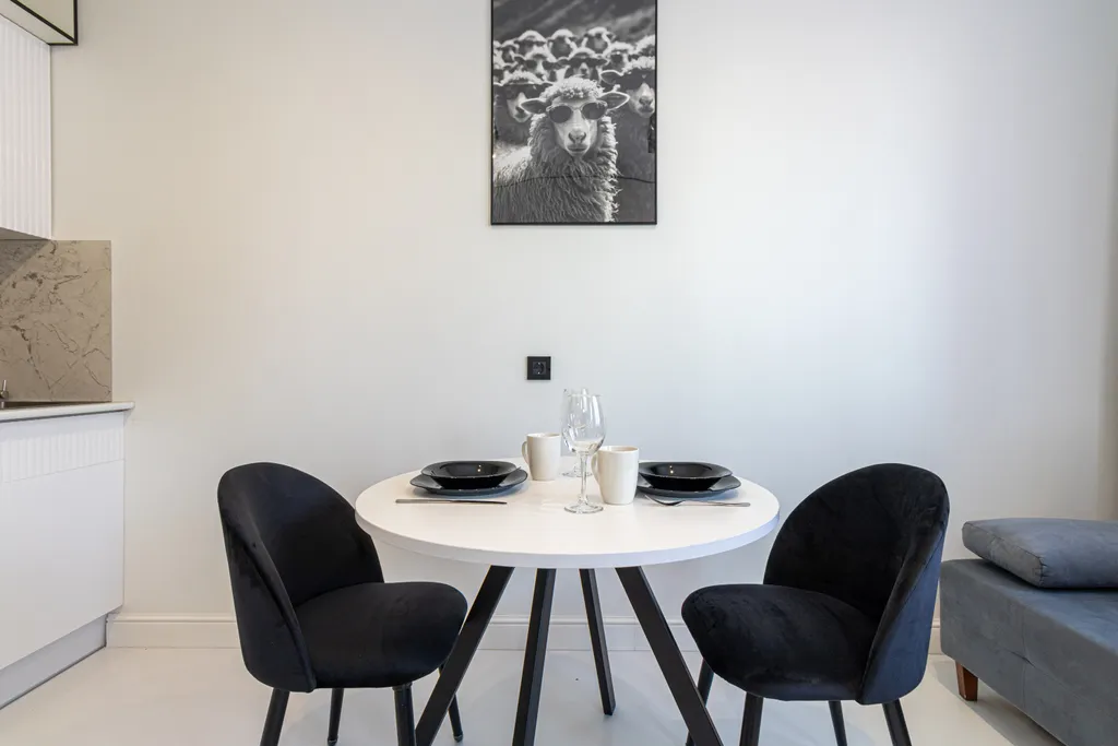 Квартира Светлая квартира с дизайнерским ремонтом Алисой и качелями в спальне — Краснодар