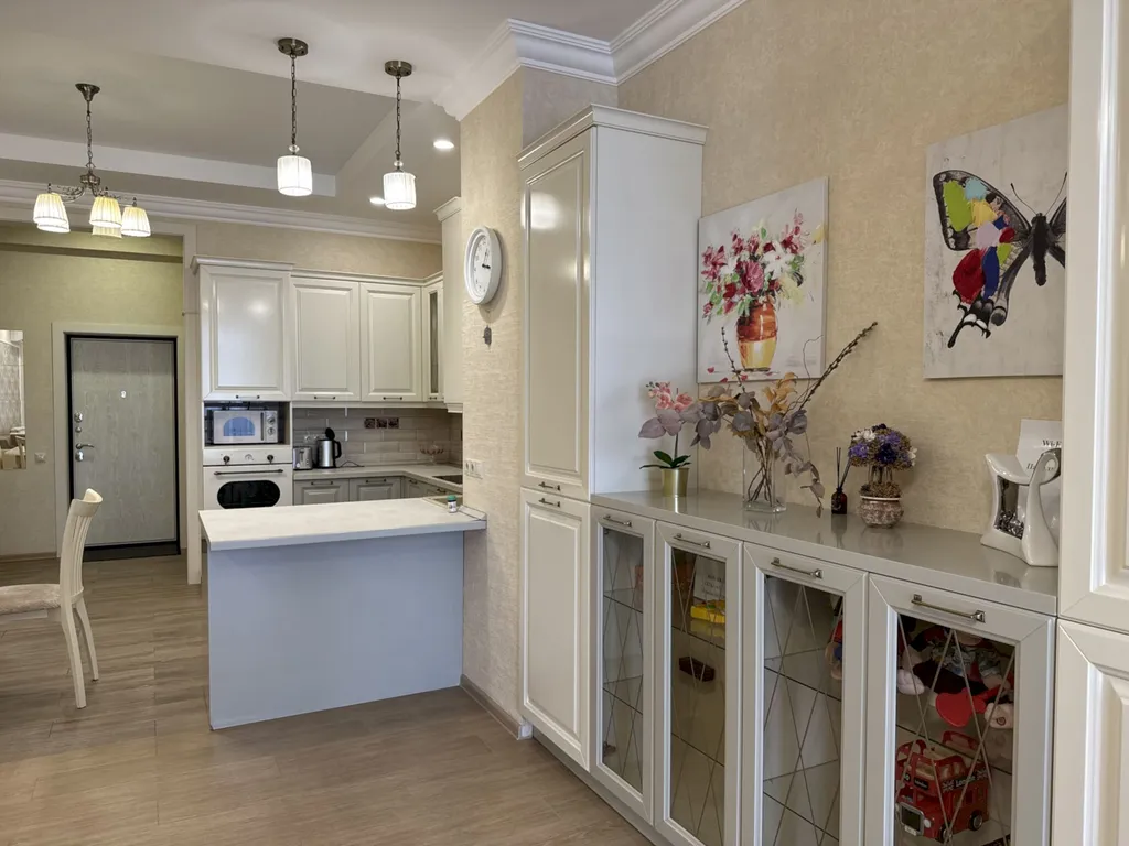 Первая береговая с видом на море и террасой – Толстый мыс