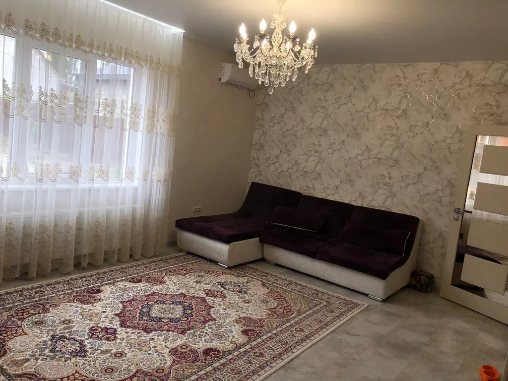 Уютный дом в станице Голубицкой