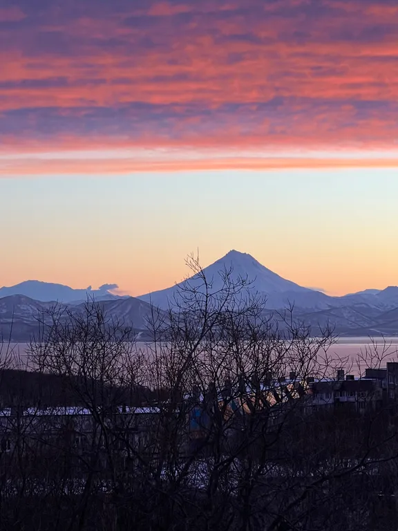 Уютная квартира в одном км от автостанции с видом на бухту