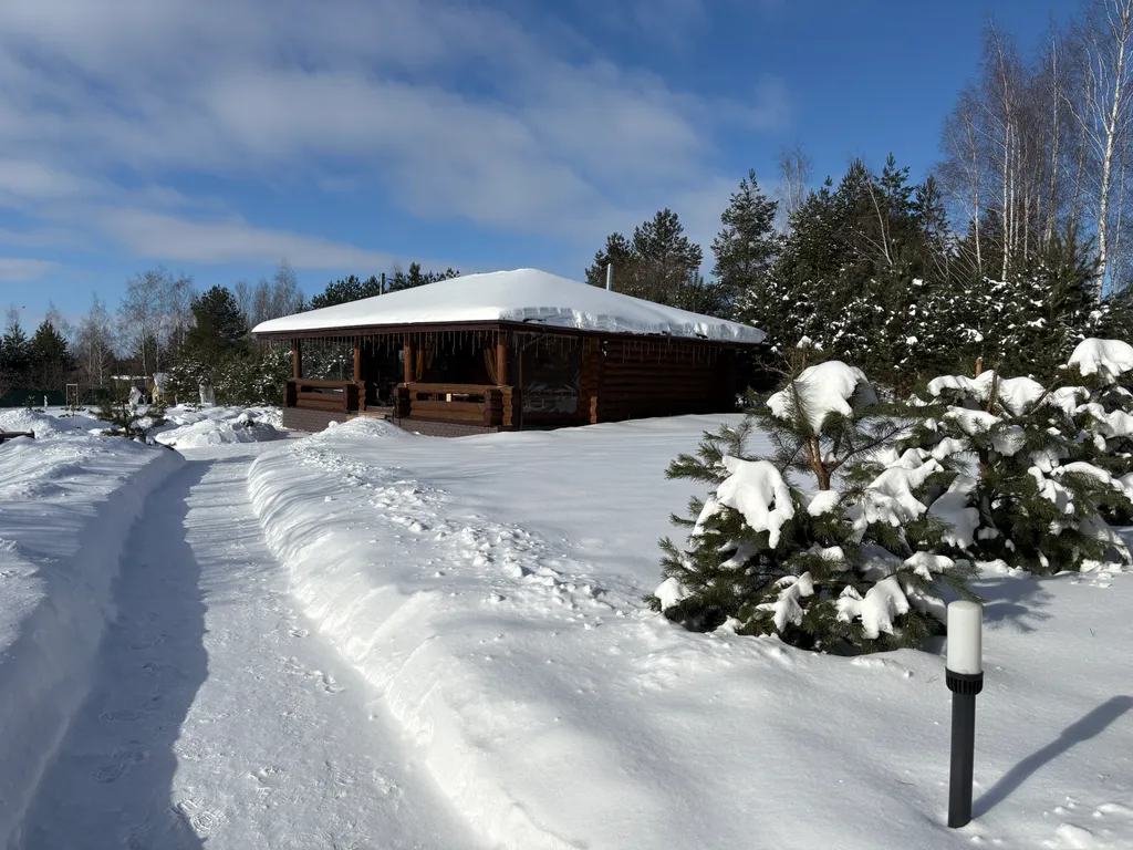 Коттедж Сруб из бревна с баней внутри — аренда посуточно в Орёл