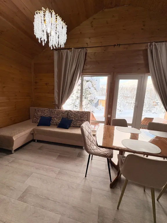 Дом с видом на горы