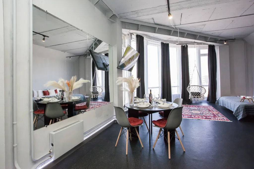 Апартаменты с панорамным окнами с видом на город