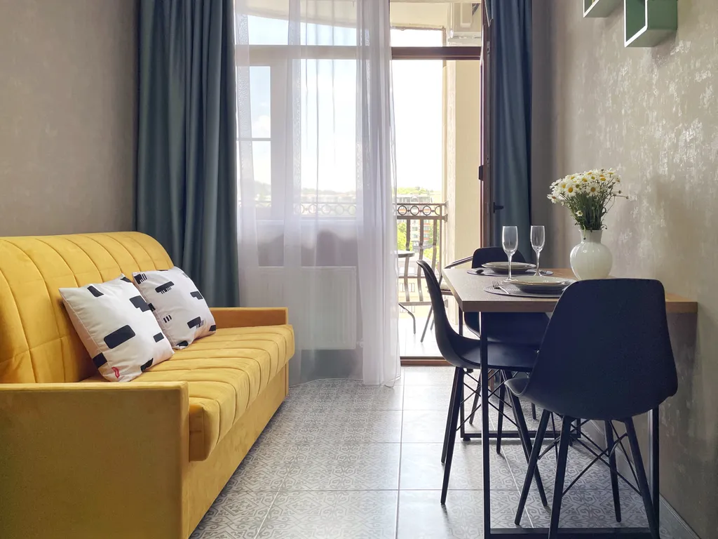 Оливия с видом на Машук