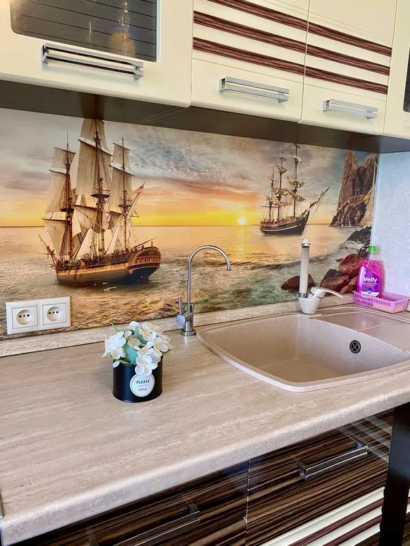 Просторная 4-комнатная квартира в центре города