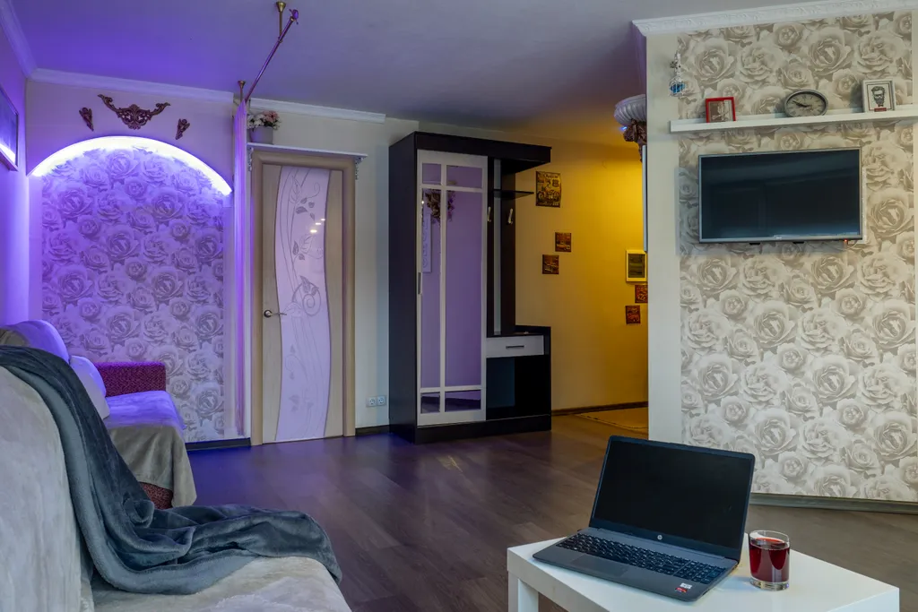 Евродвушка напротив Титан Арены