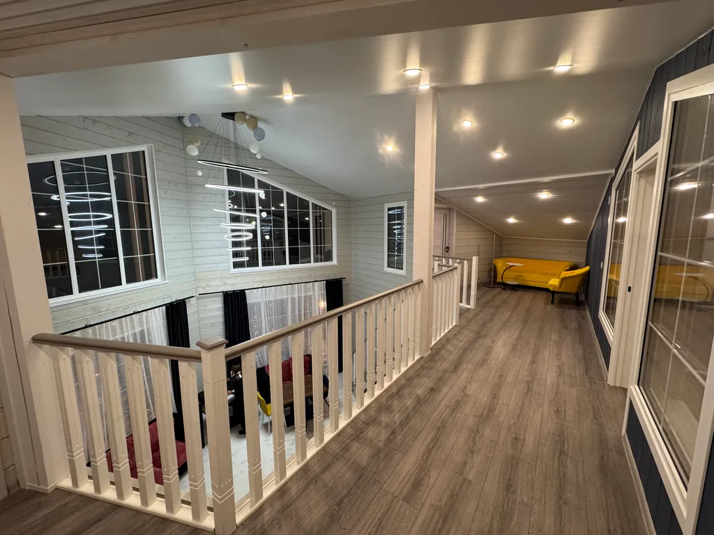 Новый коттедж с сауной и бассейном