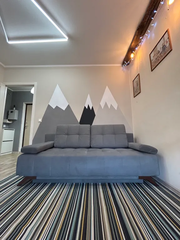 Однокомнатная квартира с угловой ванной и кондиционером