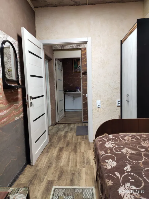 2-комнатная квартира в своём доме с баней и стоянкой