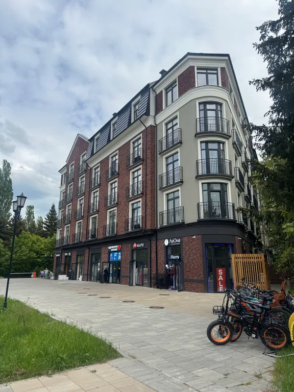 Двухуровневые апартаменты + пол-гамак