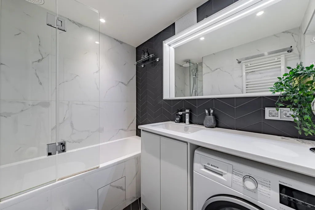 Двухуровневые апартаменты Смарт Хост с проектором и PS4