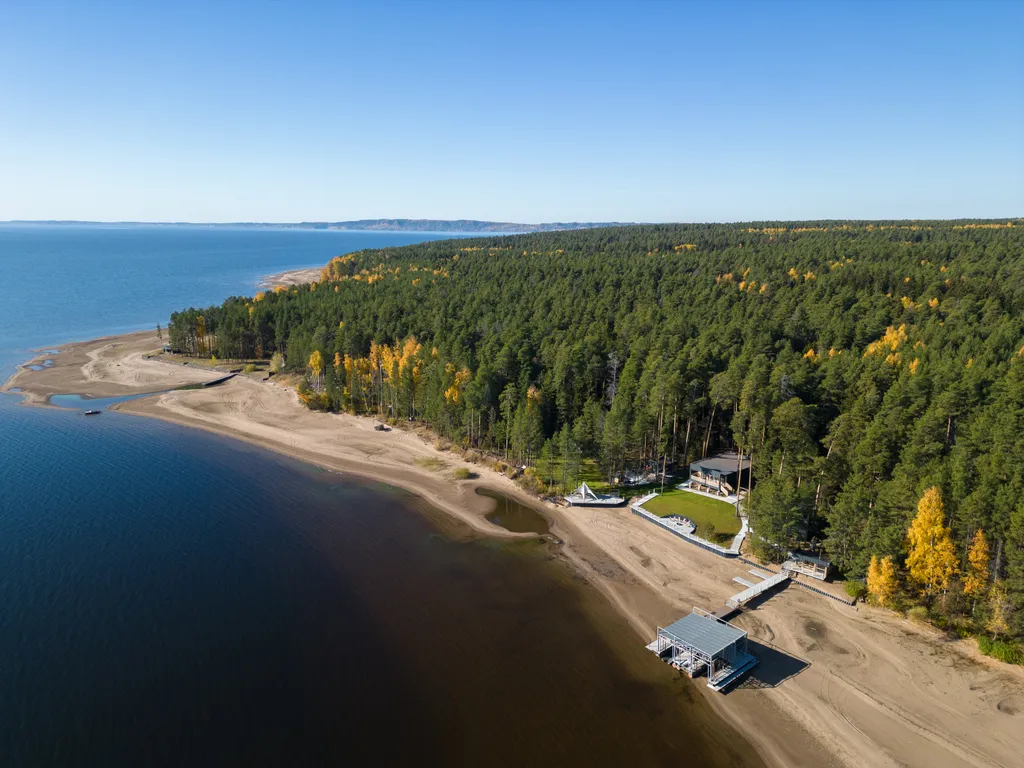 Комфортабельный дом у речного плёса