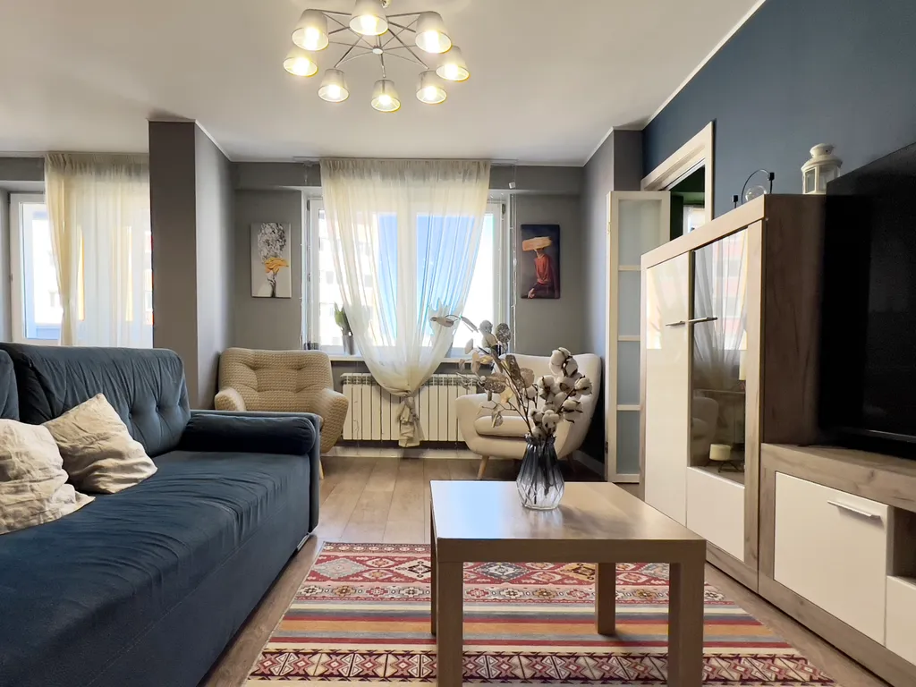 Квартира Стильная уютная евро-двушка недалеко от центра травматологии — аренда посуточно в Смоленск