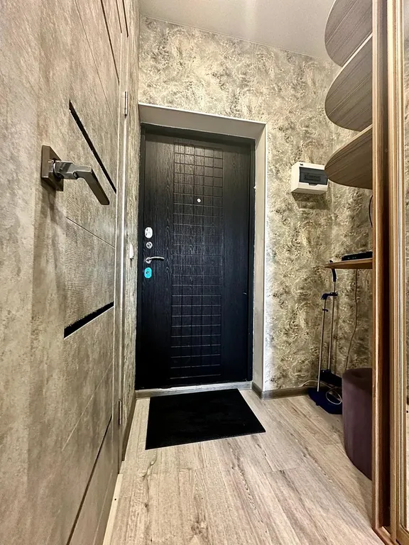 Комфортная и очень уютная студия с шикарной душевой комнатой