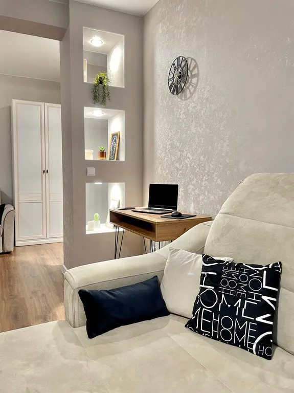 Уютная 2-комнатная квартира в спальном районе