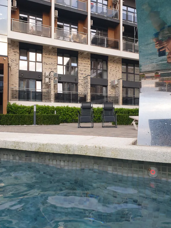 Апартаменты рядом с морем и 2 бассейнами, закрытая территория