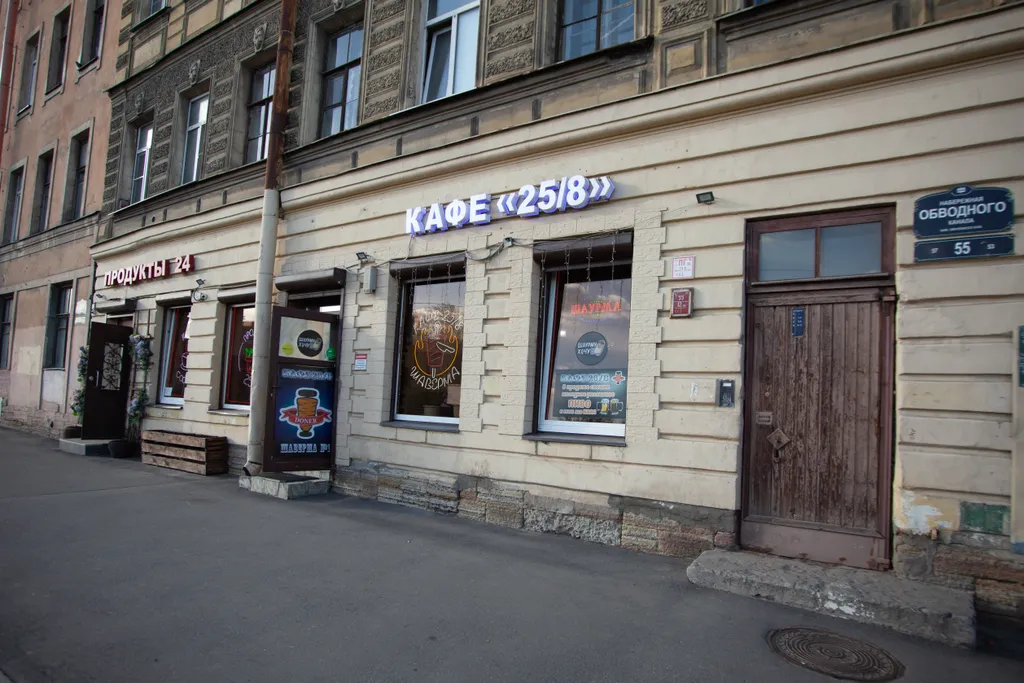 Двухъярусная студия в центре с парковкой