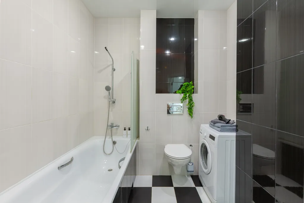 Большая студия около Железнодорожного вокзала в центре города