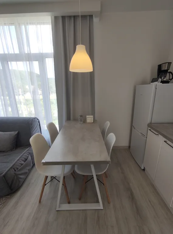 Белый дом у Черного моря