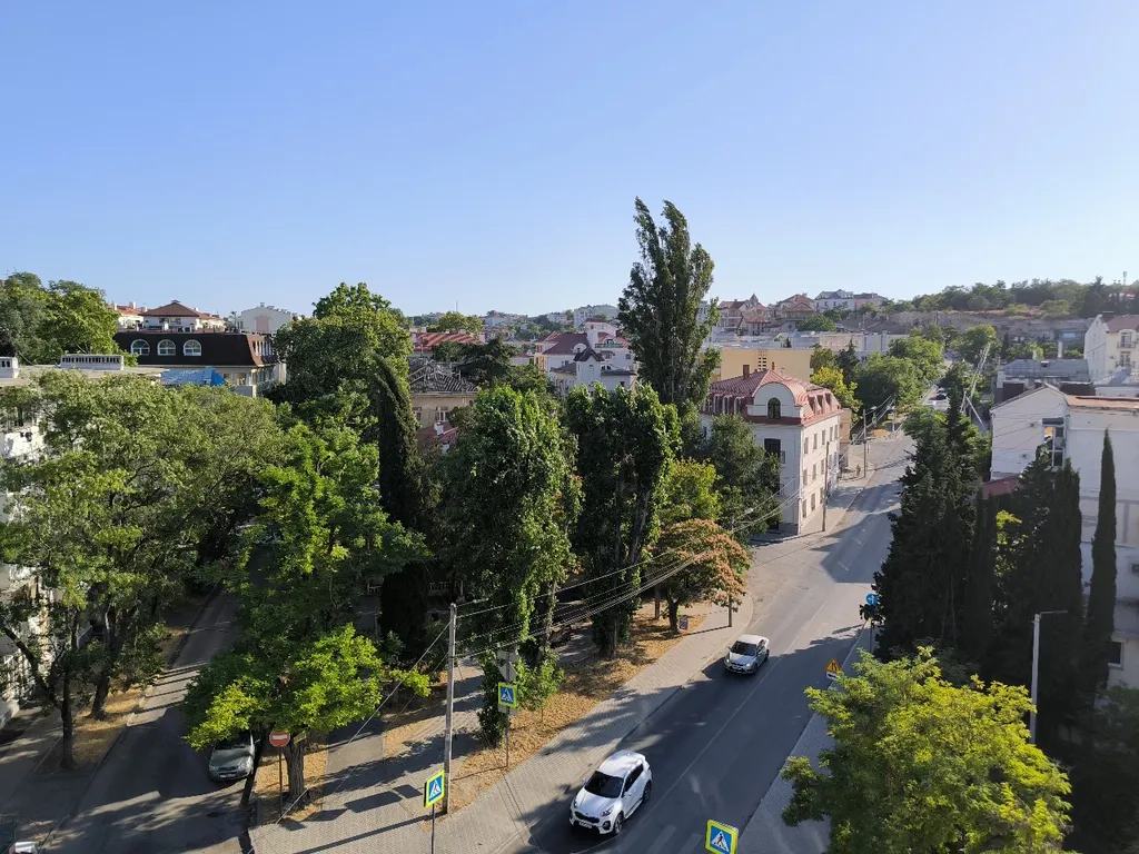 Квартира Просторная 3-комнатная квартира посуточно в центре Севастополя — Севастополь