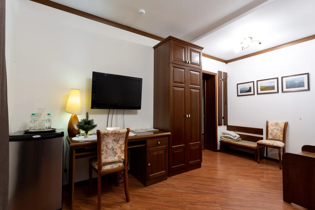 Дом с бассейном и баней для уединенного отдыха