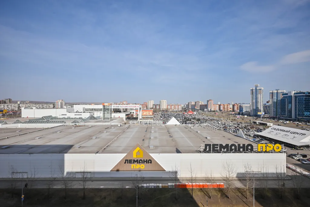 Трёхкомнатная квартира у ТРЦ Планета в ЖК Притяжение