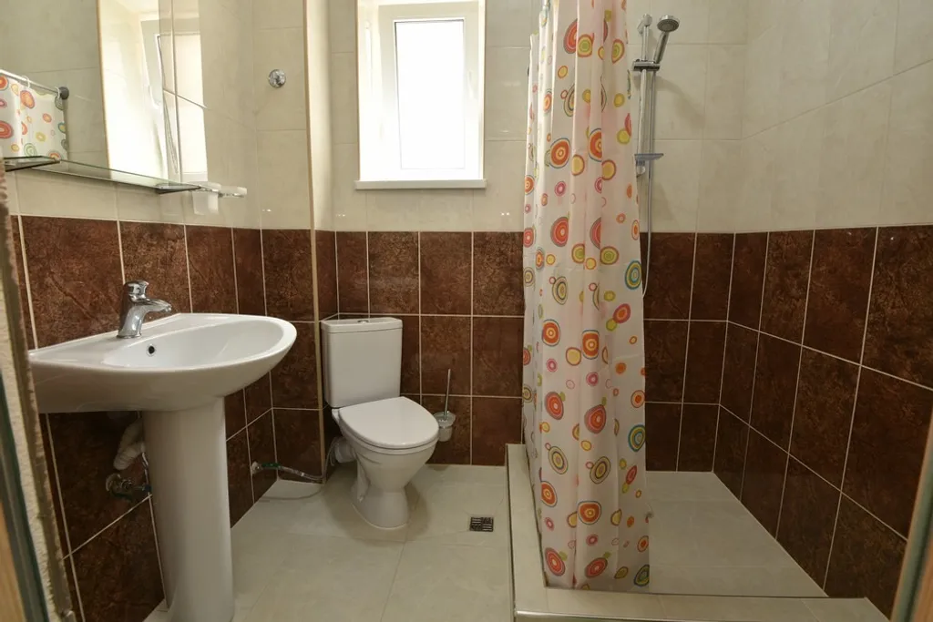 Уютная комната с видом на море