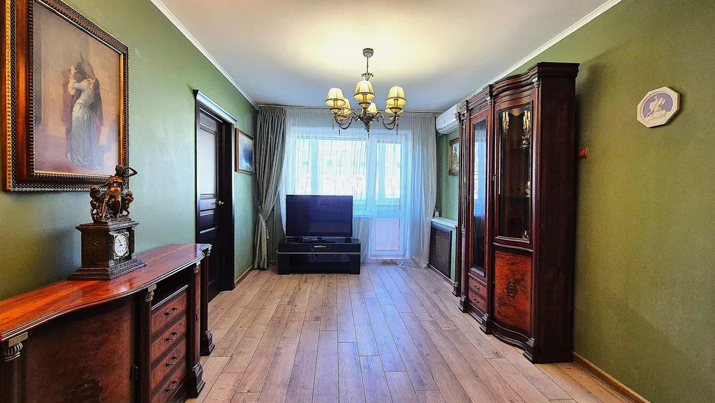 Королева Англии рекомендует 2-комнатную квартиру в центре города