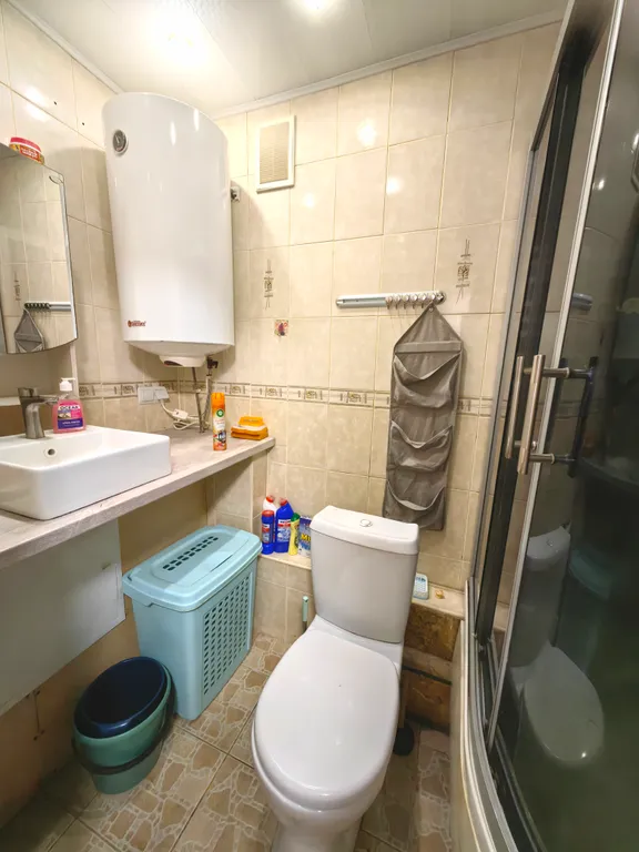 Уютная квартира в центре с кондиционером, отдельной кухней и балконом