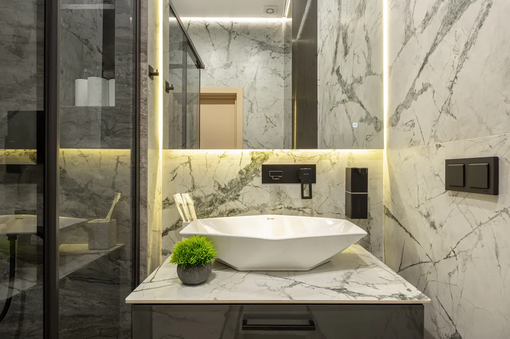 Апартаменты бизнес-класса с видом на эльбрус в доме с часами