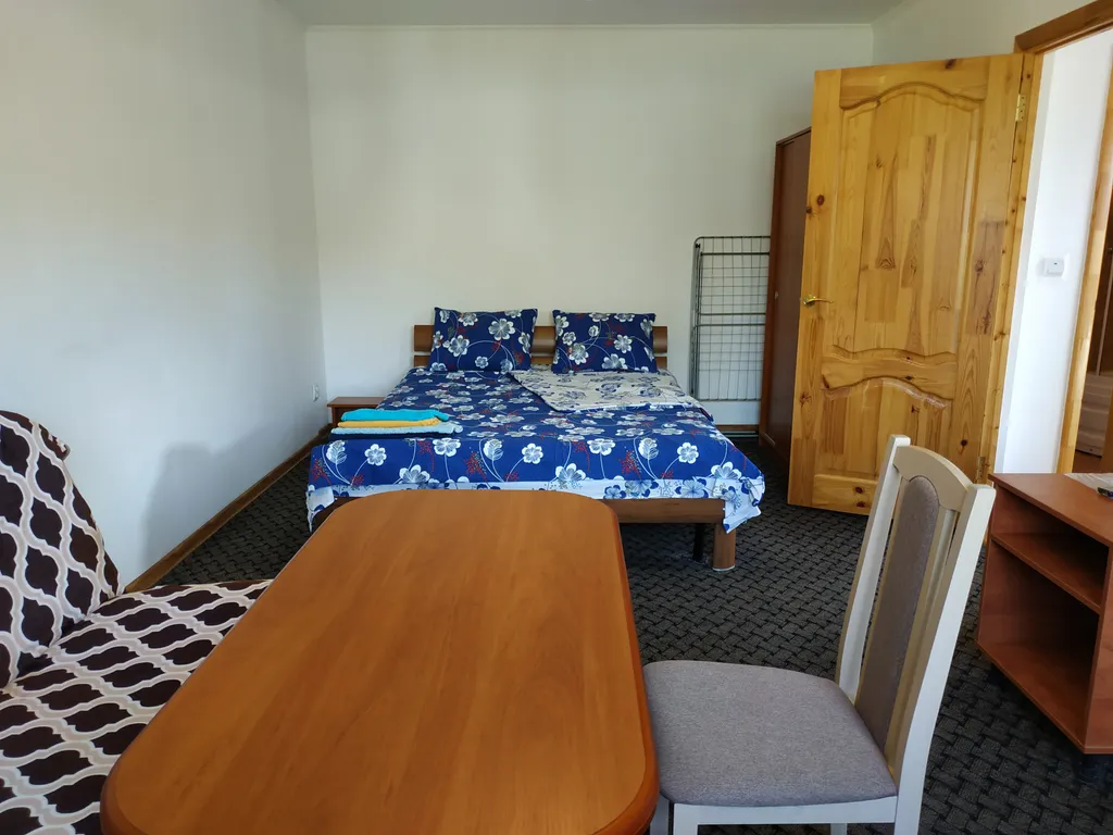 Квартира в домике с парковкой и отдельным входом