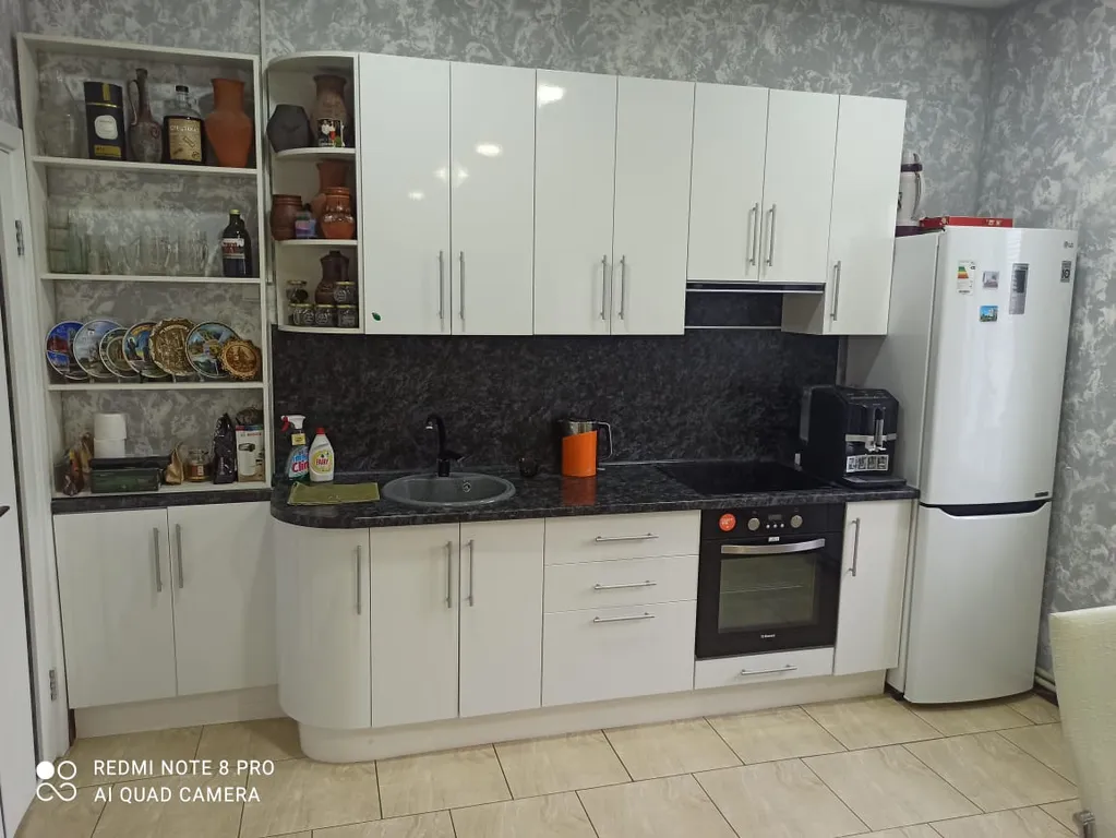 Светлая, просторная студия