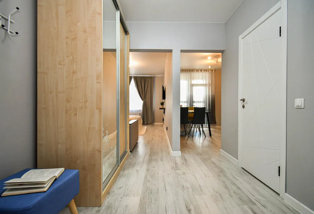 Квартира Квартира рядом с Ледовой ареной «Кристалл» — Красноярск